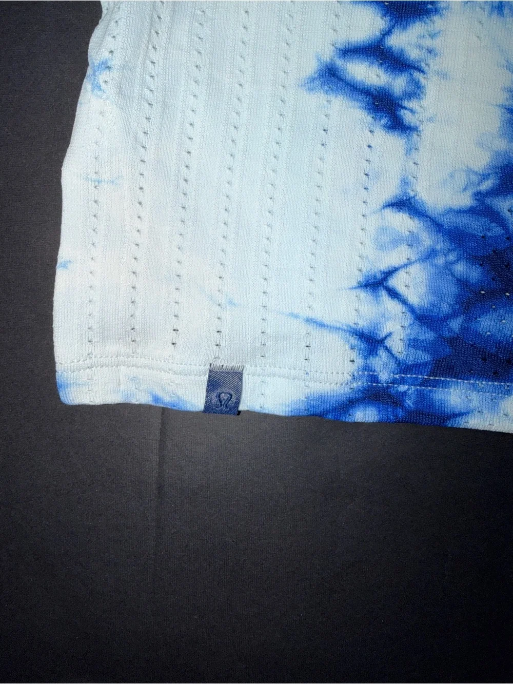 Lululemon Blue & White Tie-Dye Crop Tank Top Size 6